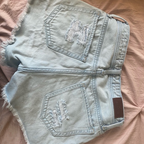 High Rise Mom Short 3” - Picture 2 of 2